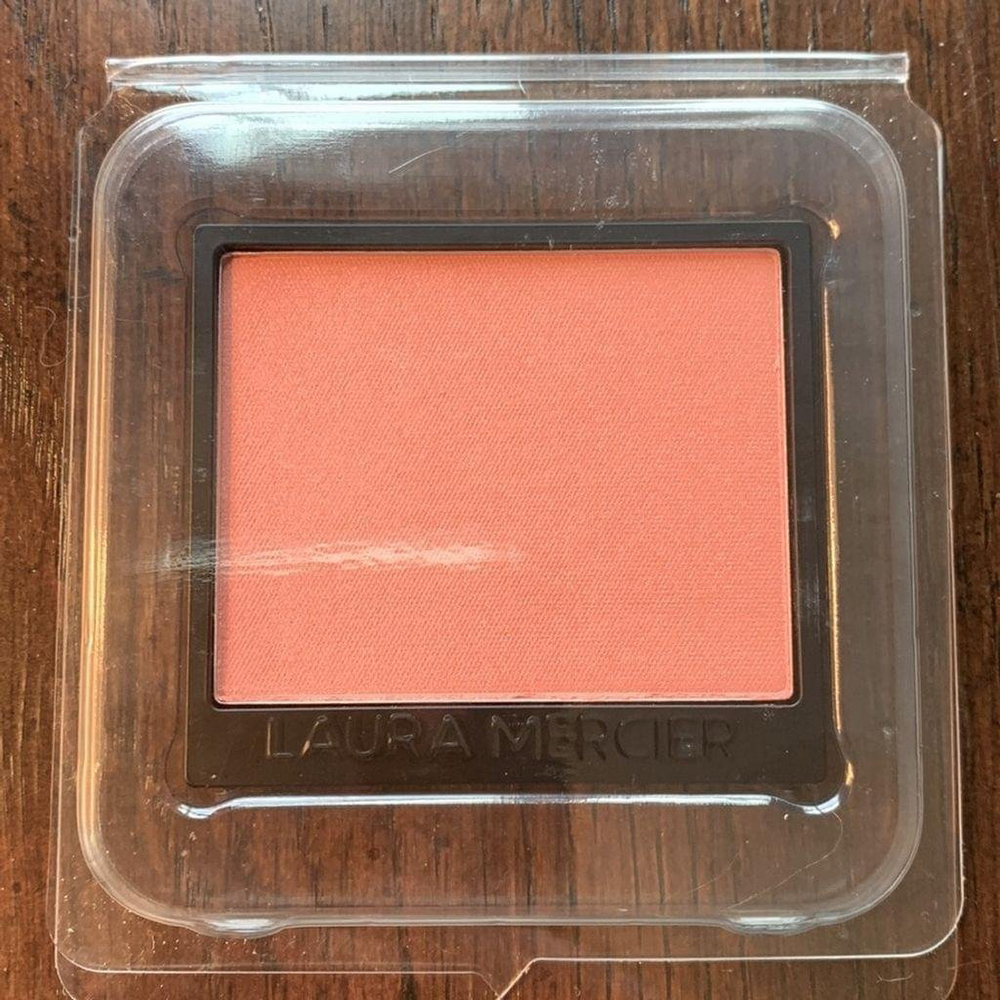 Laura Mercier • Blush • Peach - Picture 6 of 8